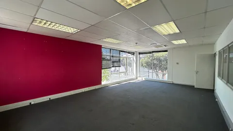 g floor,7 west quay (7).